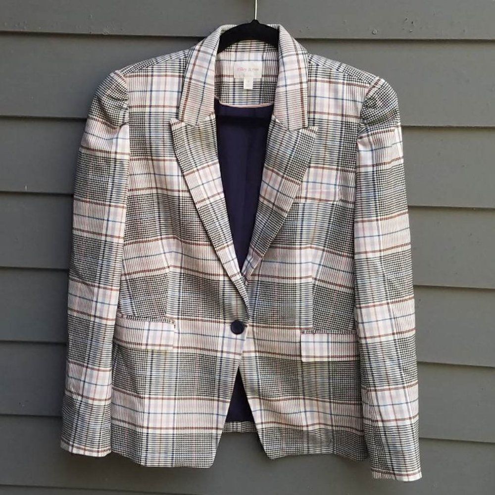 NWT!! Riley & Rae Multi Color Plaid Blazer Size 8